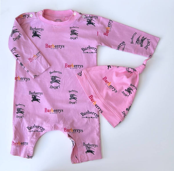 Burberry babygrow 6m