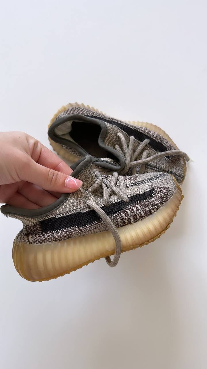 Yeezy infant 6