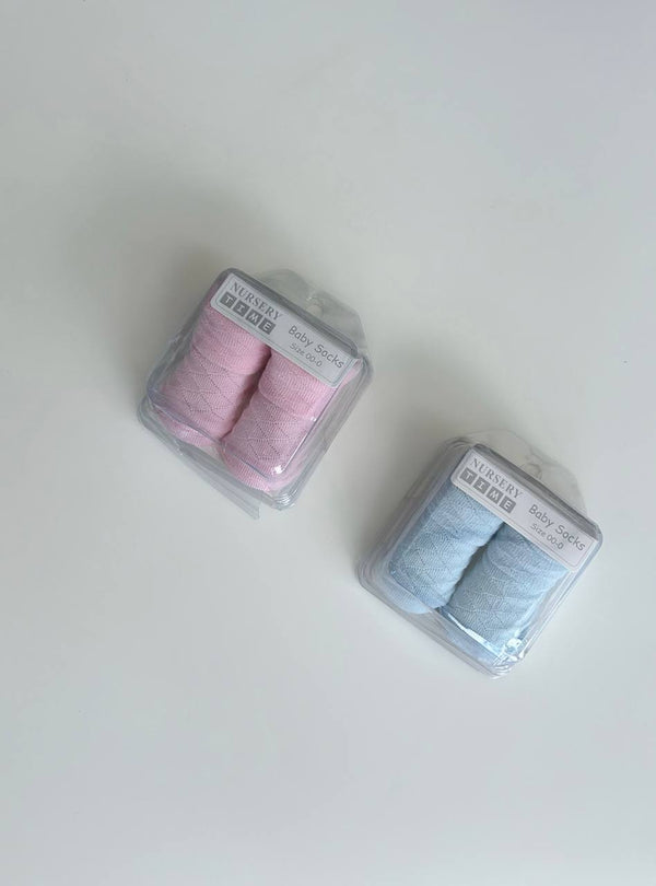 Socks 00-0 3 for £1