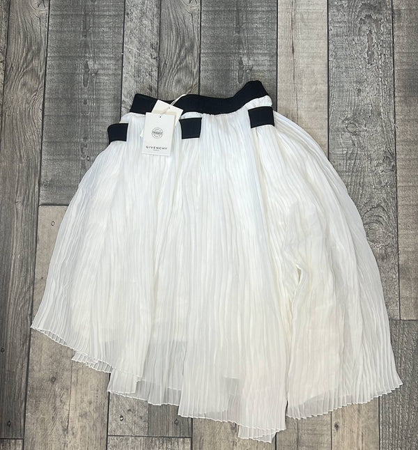 Givenchy skirt age 8