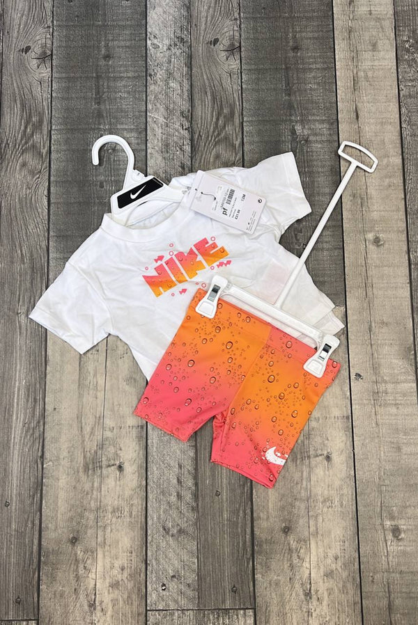 Nike short set age 18m, 24m