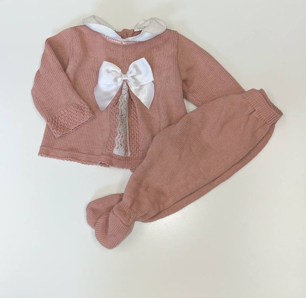 Spanish set 0/3m